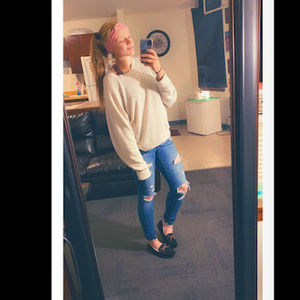 Meet your Posher, Samantha